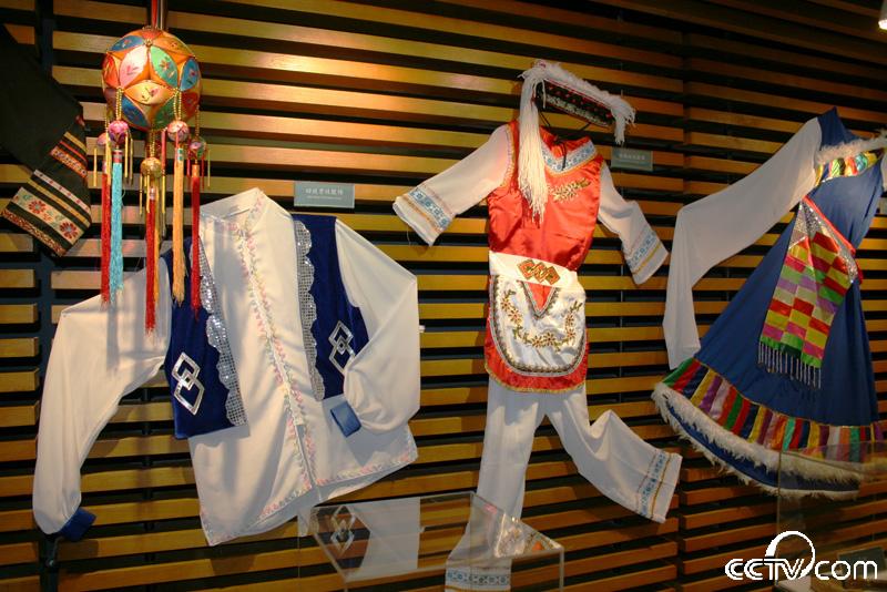 意境中國之中國少數(shù)民族服飾